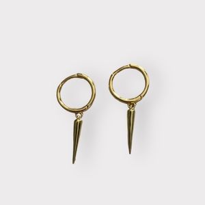 Gold spike hoops earrings